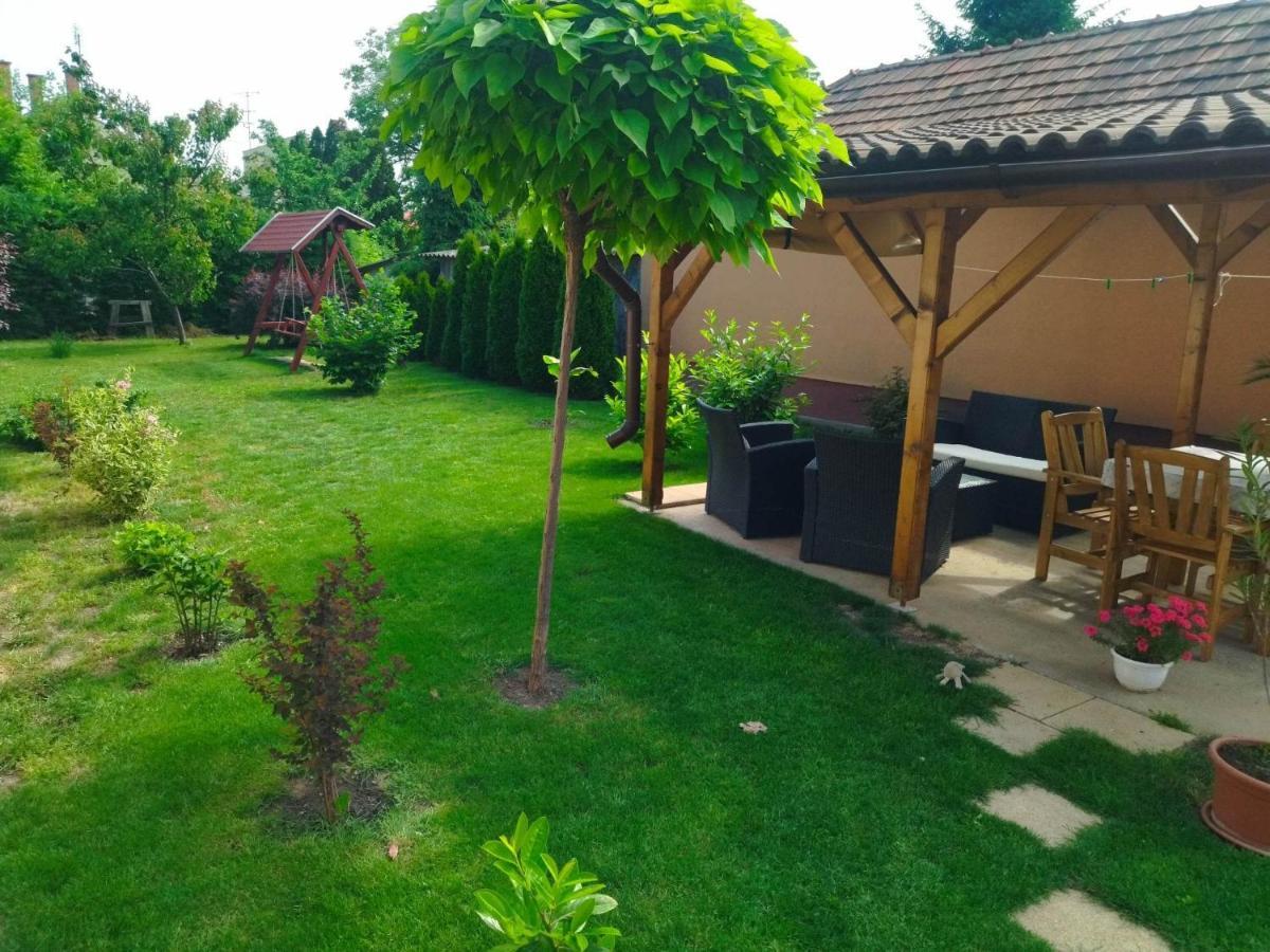 Kurucz Vendégház Hajdúszoboszló Extérieur photo